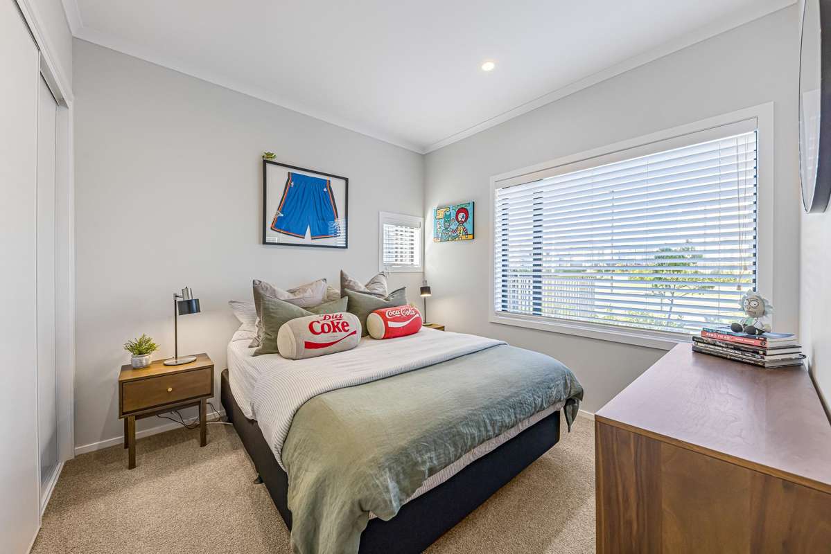 40 Oyster Drive_5