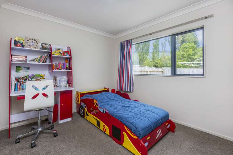 13 Poppy Watts Grove Stokes Valley_6