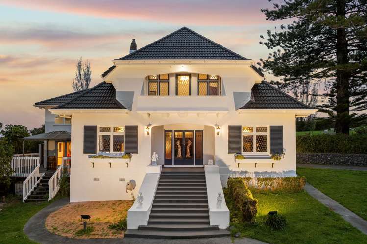 6 Peverill Crescent Papatoetoe_12