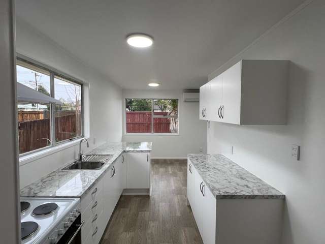 142 Metcalfe Road Ranui_2