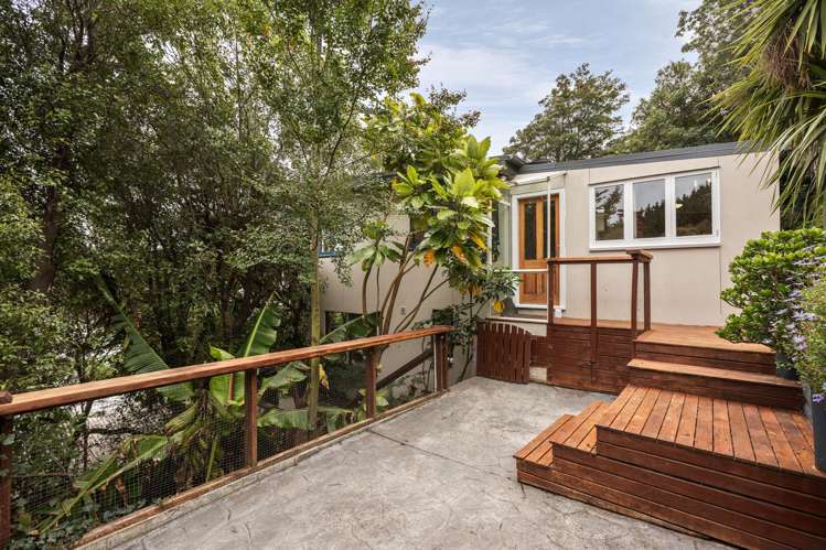 8 Bayview Road Charteris Bay_23