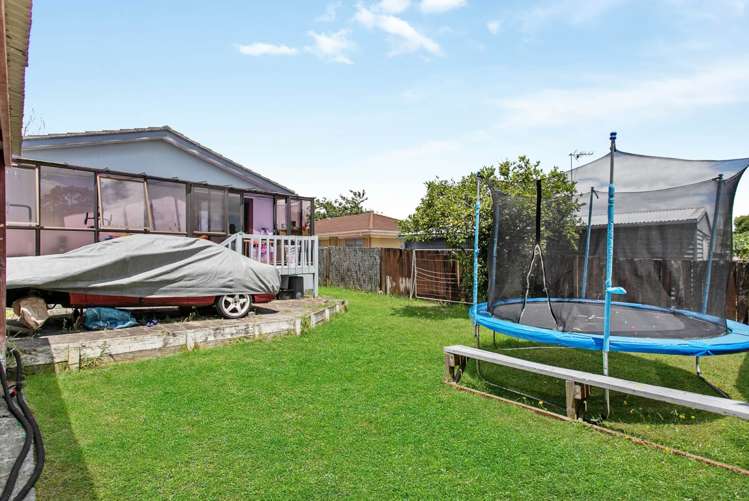 7 Moncrieff Avenue Clendon Park_5