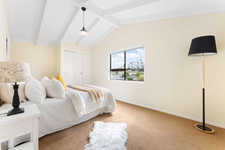 31 Stranolar Drive Mt Roskill_14