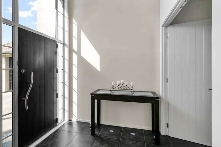 5 Fintry Place Flat Bush_2