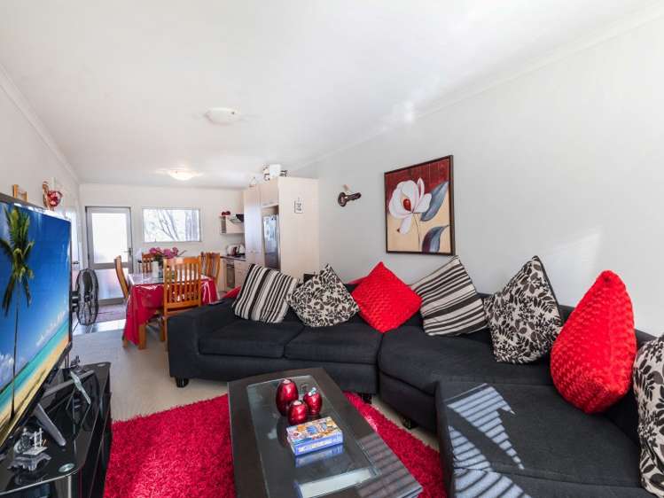 19/94 Glengarry Road Glen Eden_3