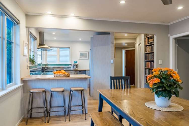 24 The Terrace Herald Island_18