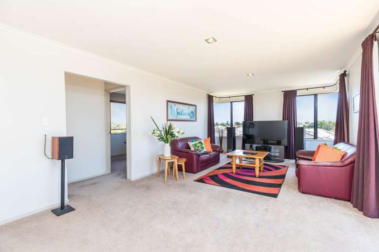 52 Columbia Crescent Beachlands_11