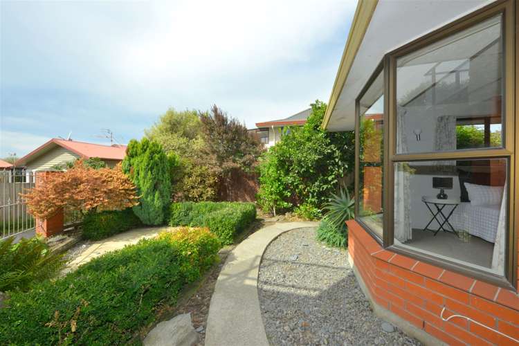 1/18a Taupata Street Redcliffs_3