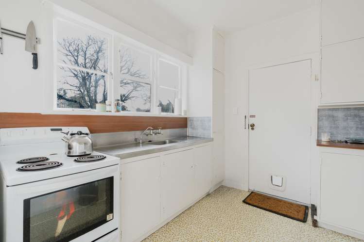 61 Macfarlane Street Hamilton East_14