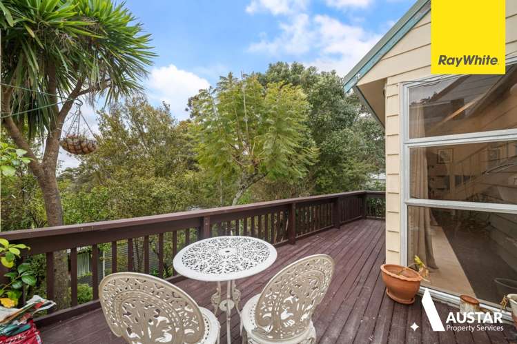  2/5 Karapiti Place Glen Eden_11