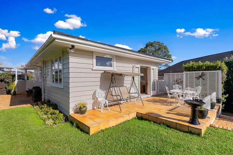 52 Edmund Street St Heliers_15