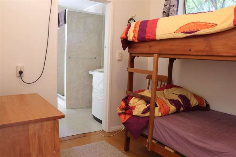 2313 Queen Charlotte Drive Anakiwa and Surrounds_13