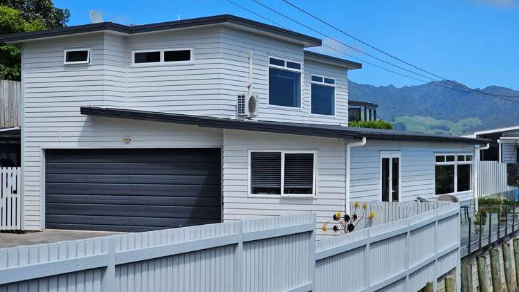 20a Upper Bow Street Raglan_1