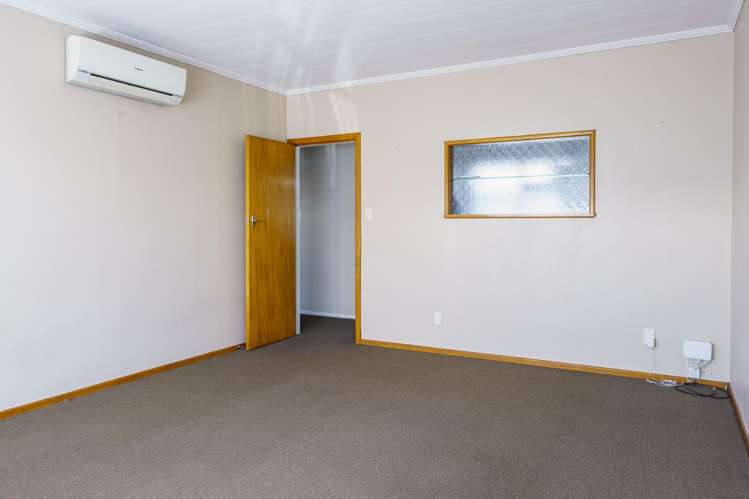 2/210 Grove Road Mayfair_3