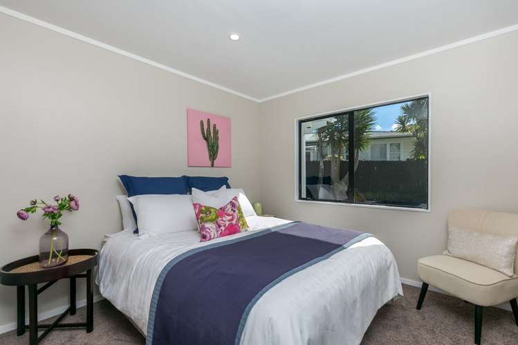35e Youngs Road Papakura_11