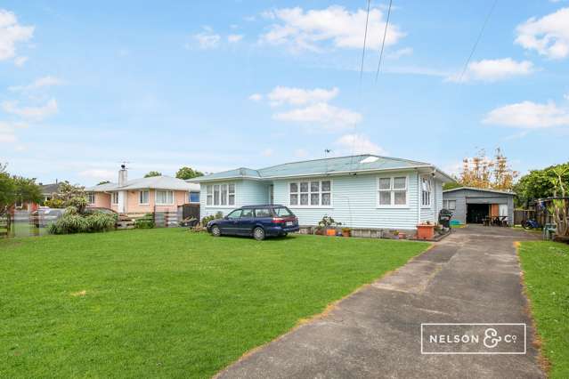 13 Sutton Crescent Papakura_1