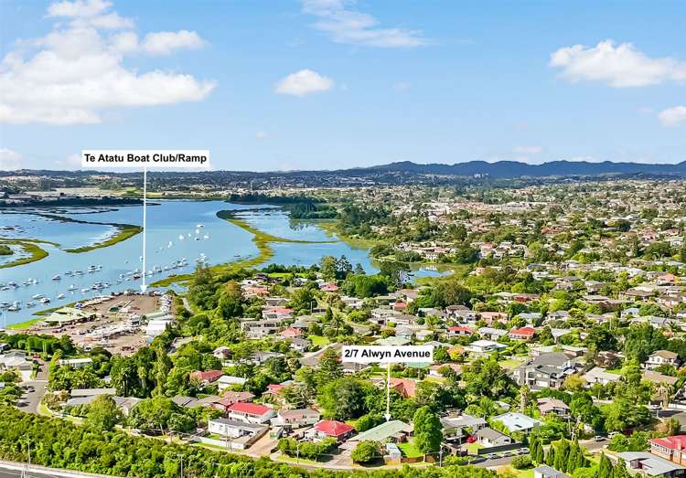2/7 Alwyn Avenue Te Atatu South_18