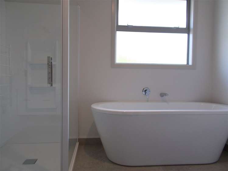 36 Quail Rise Stoke_15