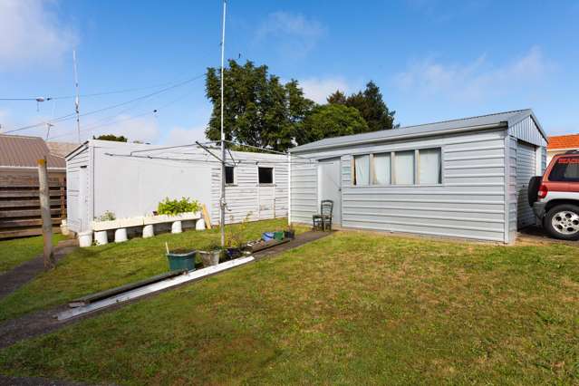 57 and 57A Burgoyne Street Woodville_4