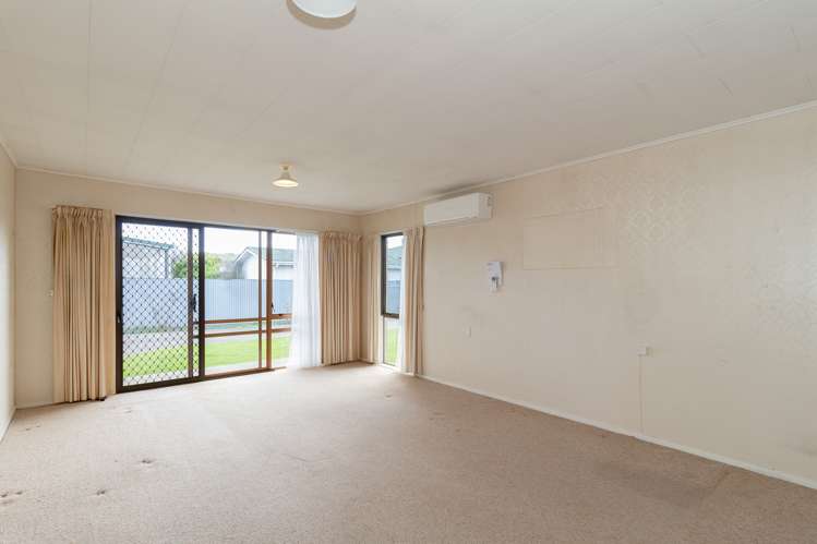 3/15 Gebbie Road Taradale_2