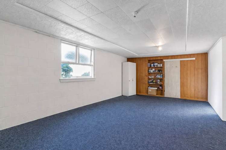 111 Glengarry Road Glen Eden_10