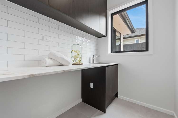 2 Tipu Crescent Milldale_30