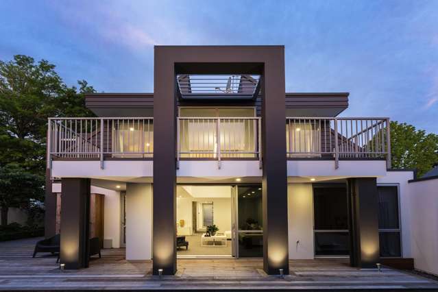 17 Helmores Lane Merivale_1