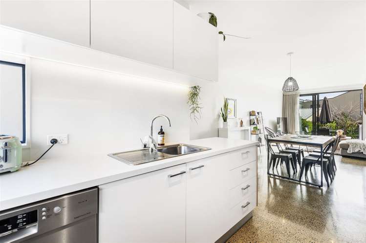 246 Hobsonville Point Road Hobsonville_10