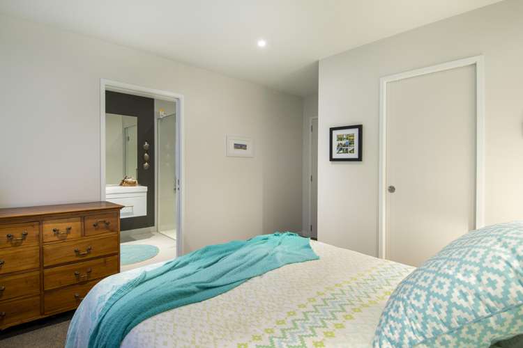 14 Eden Crescent Brookfield_14