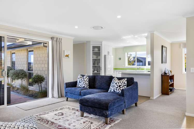 4 Tuhua Close Wharewaka_6