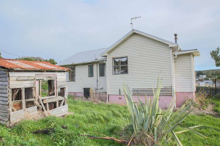 11 Theodore Street Bluff_1
