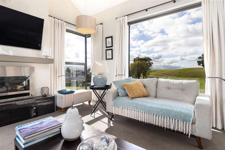 15 Pine Hill Rise Fairhall_14