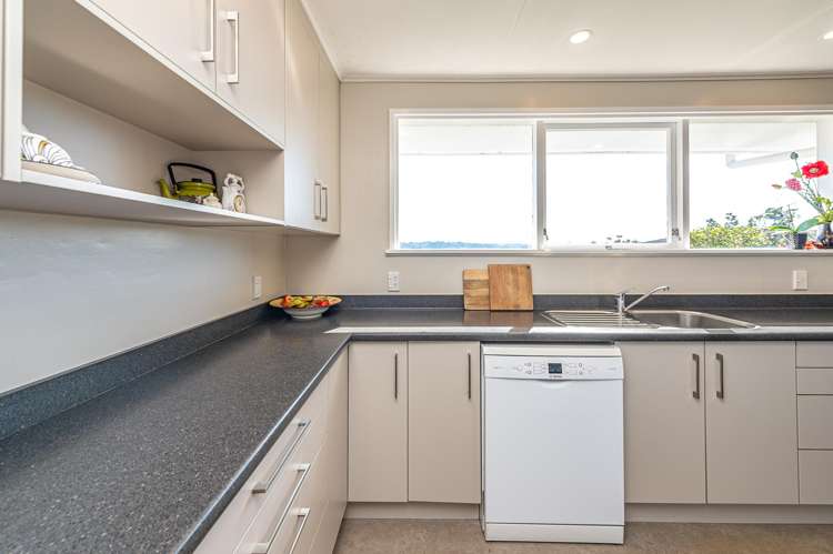 54 Wairere Road Bastia Hill_16