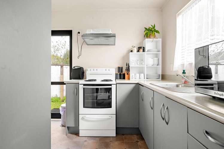 7 Ross Crescent Fairfield_13