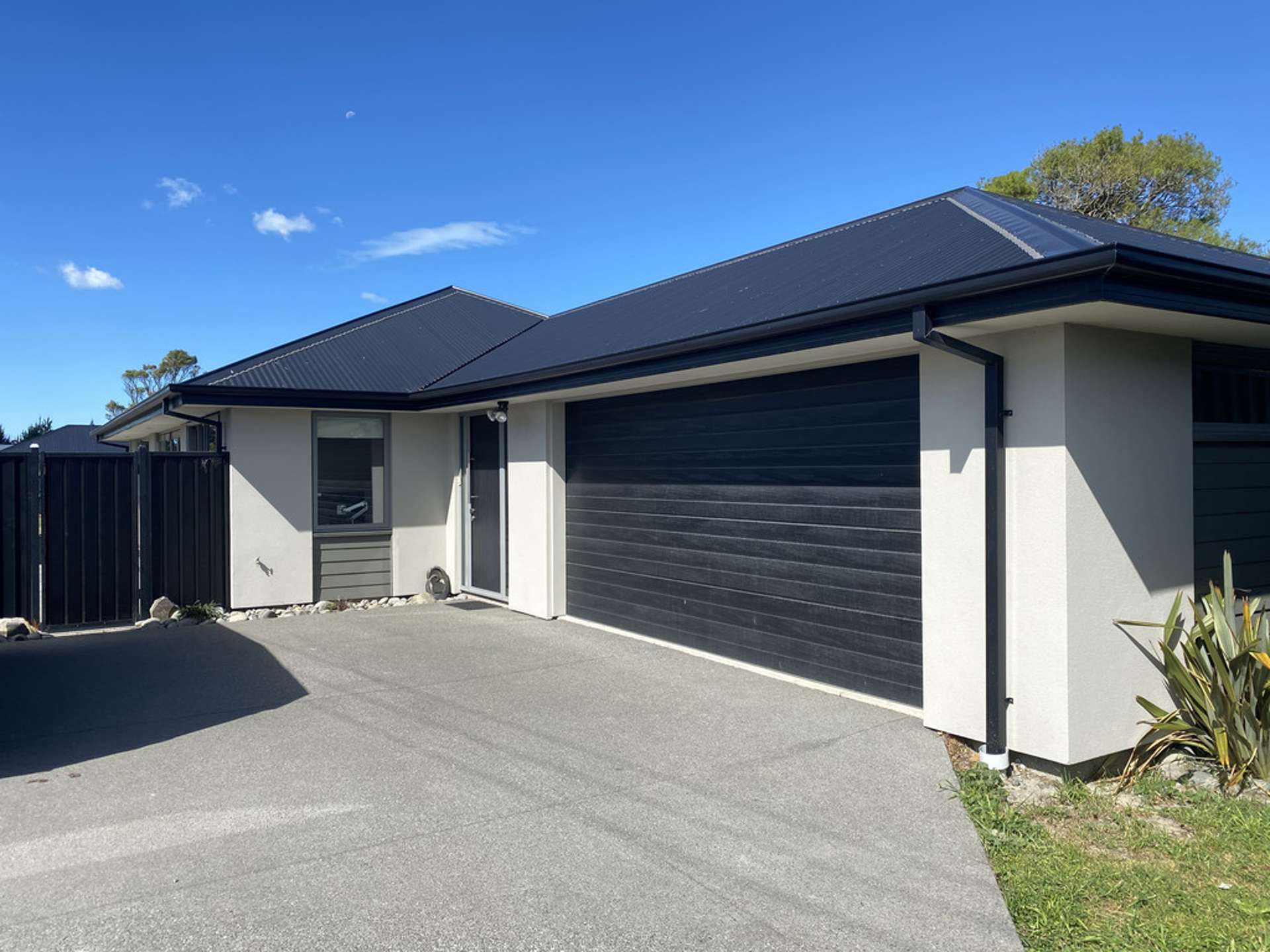 412 Bower Avenue Parklands_0