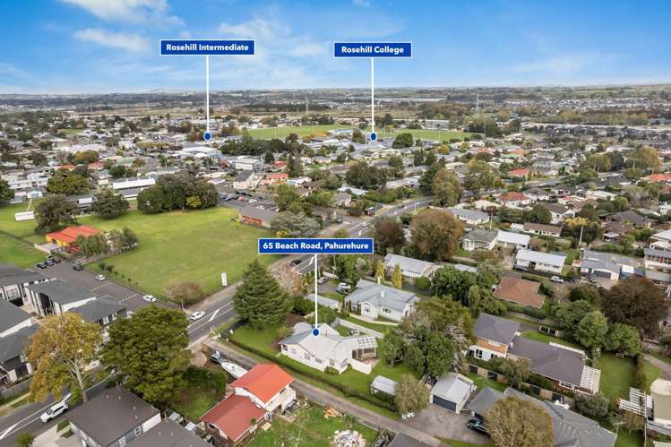 65 Beach Road Pahurehure_28