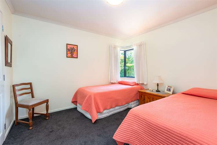 10 John Leith Place Leithfield_15