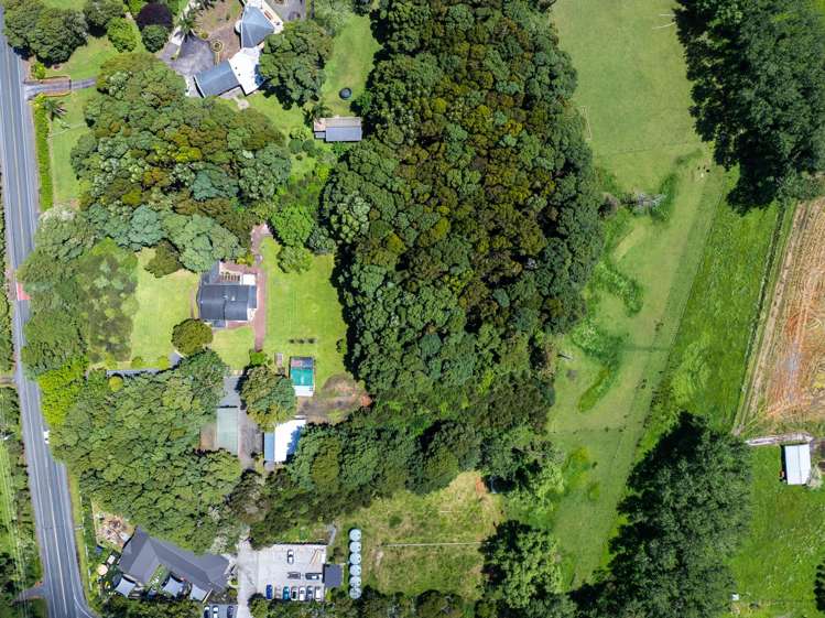 1174 Kahikatea Flat Road Waitoki_54