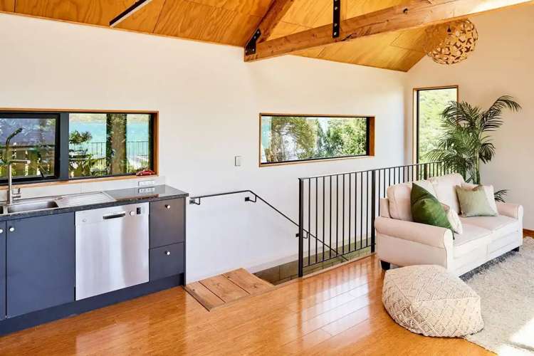 13 Airlie Road Plimmerton_6