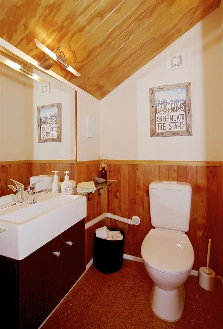 21a Moore Street Ohakune_11