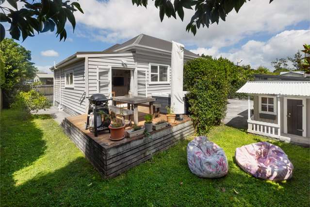 16 Hendon Avenue Mount Albert_1