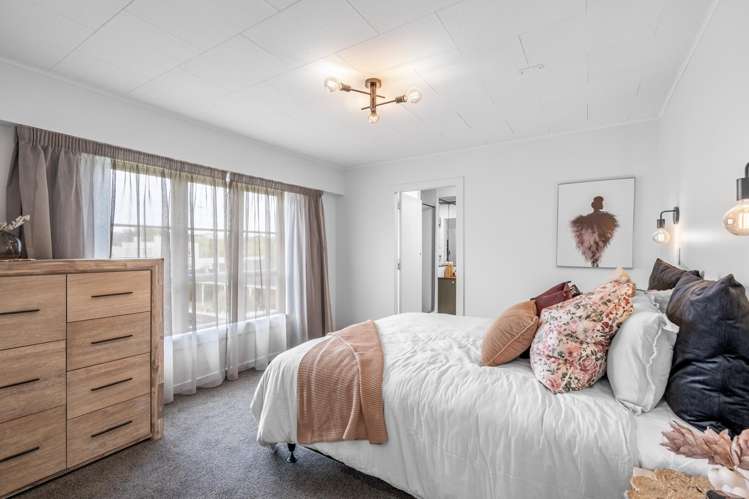 63 Louisa Street Gladstone_19