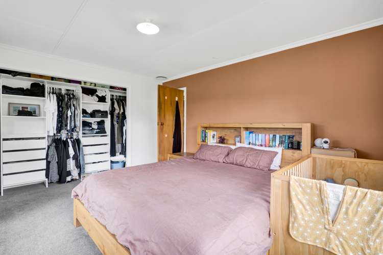 5 Dunn Street Egmont Village_13