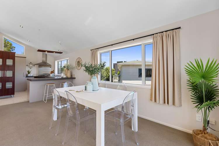 10 Karewa Parade Papamoa_3