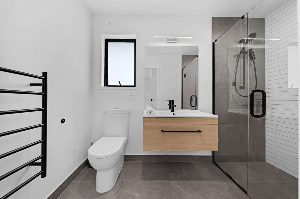 63 LEATHEM CRESCENT_5