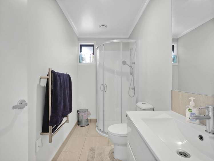 10/1 North Ridge Drive Rototuna North_11