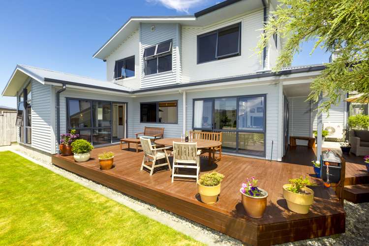 27 Mcewen Crescent Riverstone Terraces_15