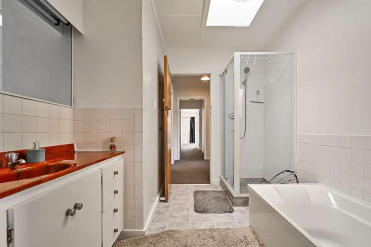 808 Lumsden Road Akina_10