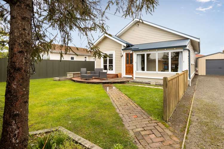 7 Linton Street Mayfield_19