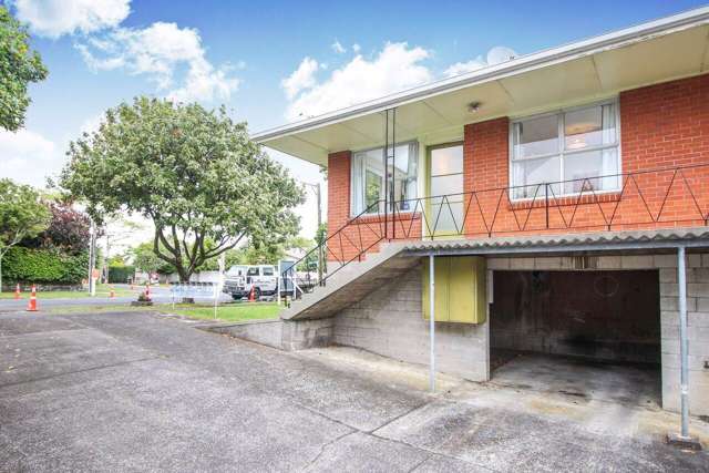 1/15 Matipo Street Mt Eden_1